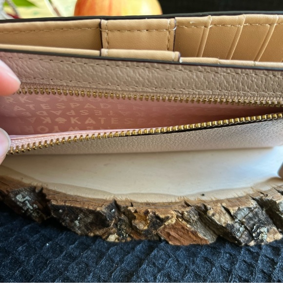 Kate Spade Eva large slim bifold wallet - Picture 7 of 9